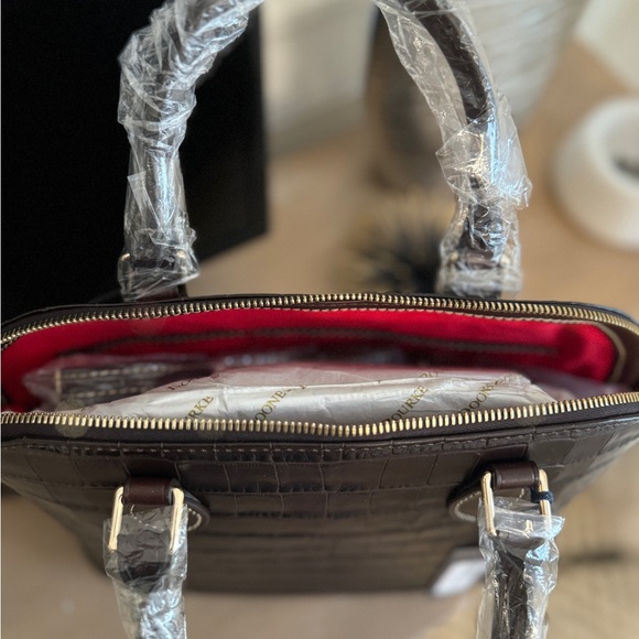 New, Never used, Dooney & Bourke Genuine Leather Satchel - Picture 5 of 5